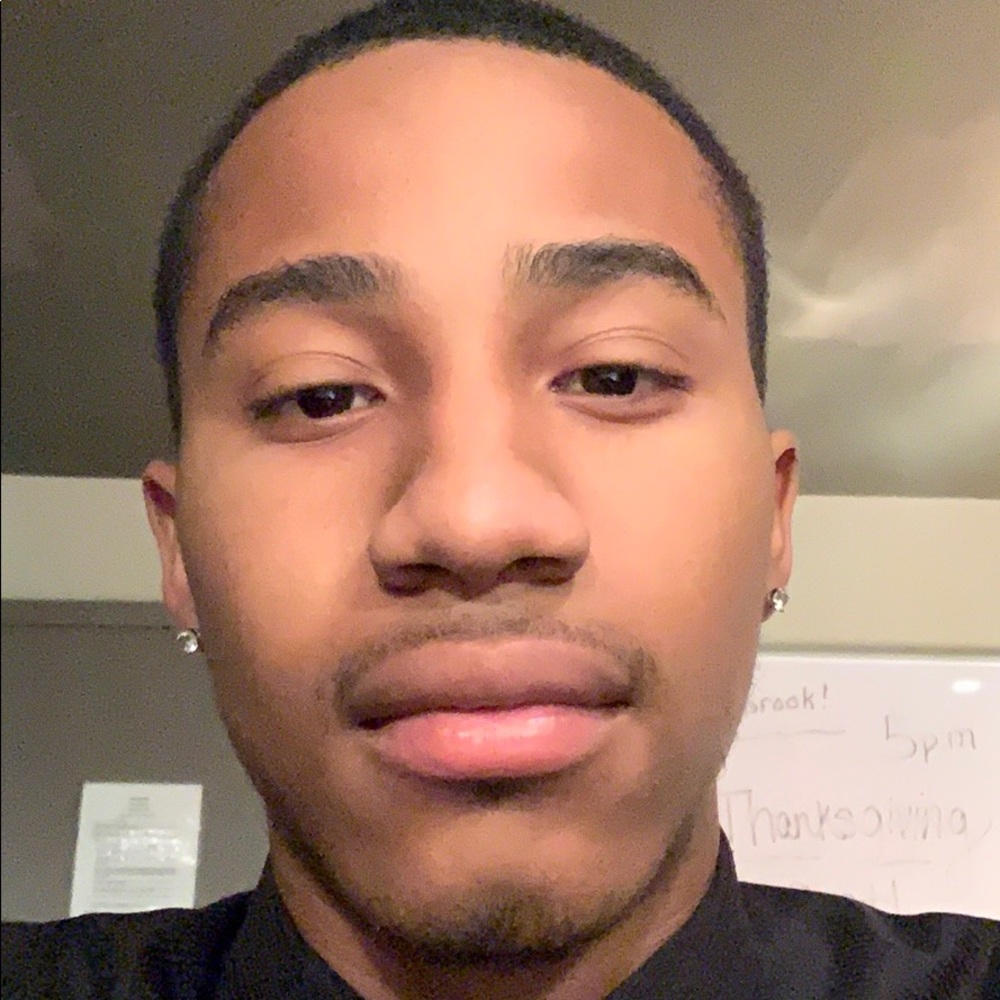 Meet your Posher, Marlon